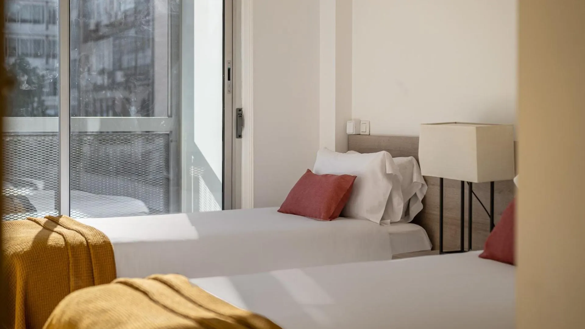 Stay U-Nique Apartments Pau Claris Barcellona 0*,  Spagna